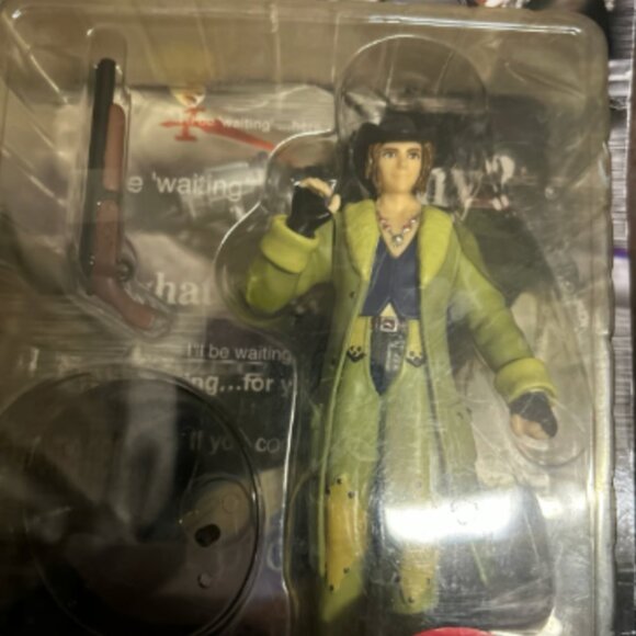 Final Fantasy VIII 8 Irvine Kinneas Extra Soldier Action Figure in Box - Picture 2 of 3